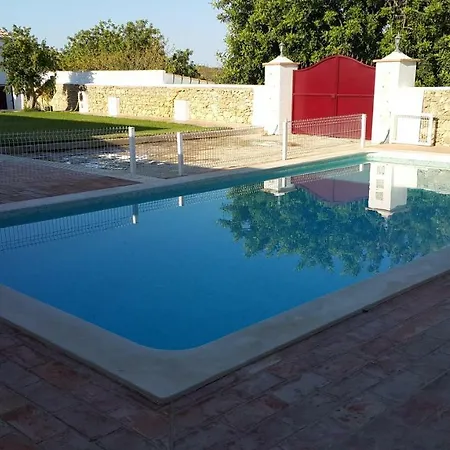 Casa Da Escola Boliqueime